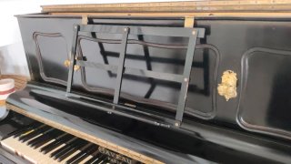 Piano de pared GAVEAU París