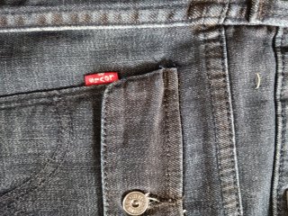 Falda vaquera levis