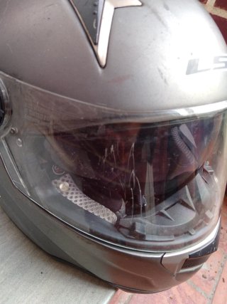 Casco Moto LS2 con Gafas de Sol Integradas