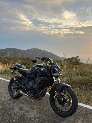 Yamaha MT-07 (A2) Naked Negra