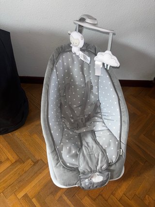 Hamaca mecedora para bebés gris