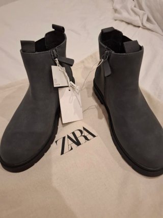 Stivaletti grigi Zara