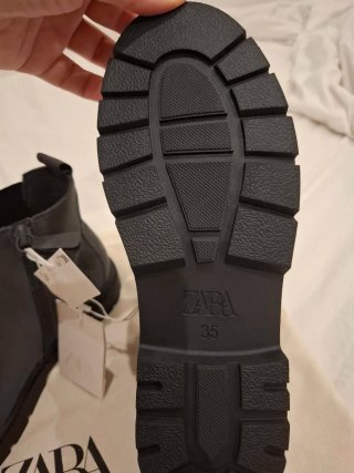 Stivaletti grigi Zara