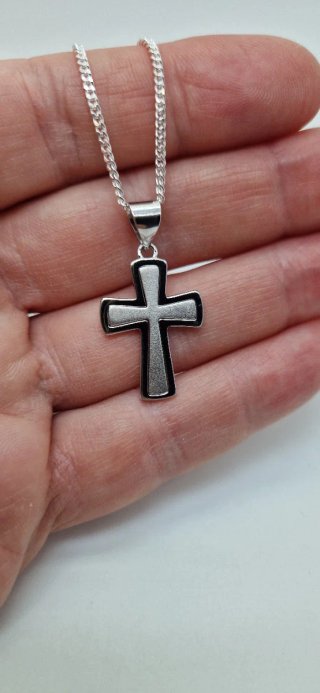 CADENA Y CRUZ DE PLATA