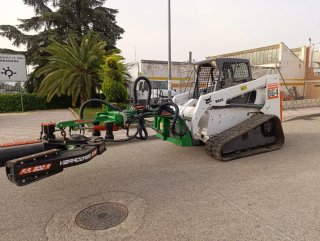 Minicargadora Bobcat 864