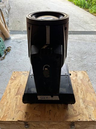 Cabeza Móvil Beam 200W 5R