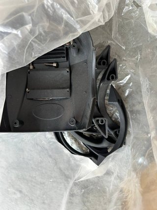 Cabeza Móvil Beam 200W 5R