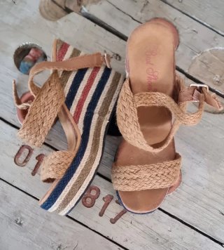 Sandalias cuña yute Best Shoes beige