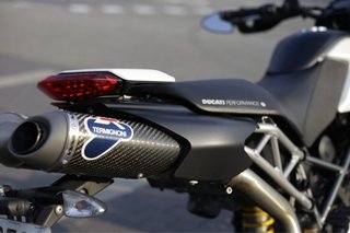 Ducati Hypermotard 796