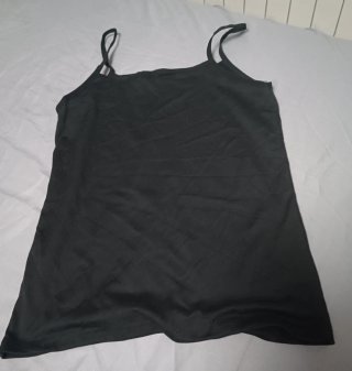 Camiseta sin mangas negra