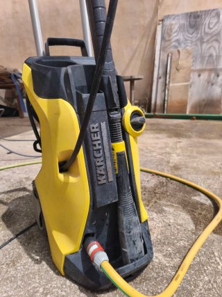 Hidrolimpiadora Karcher K7 Full Control (Averiada)