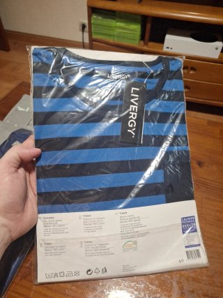 Lote 4 Camisetas LIVERGY Talla L