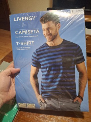 Lote 4 Camisetas LIVERGY Talla L