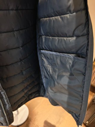 Chaqueta Ellesse acolchada capucha azul