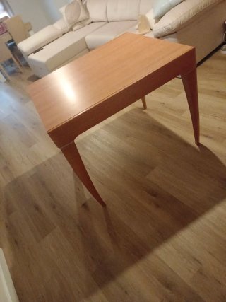 Mesa de comedor extensible de madera