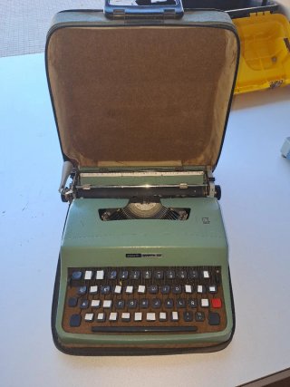 Lote maquinas escribir Olivetti