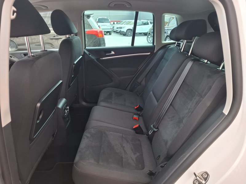 Volkswagen Tiguan 2.0 TDI BMT Sport 4x4 DSG 2013, foto 21