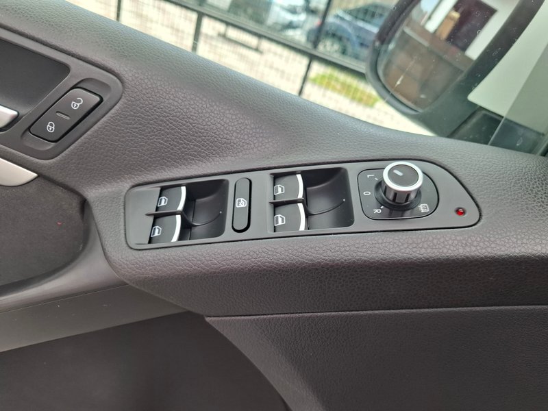 Volkswagen Tiguan 2.0 TDI BMT Sport 4x4 DSG 2013, foto 19