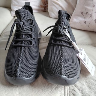 Deportivas negras talla 39