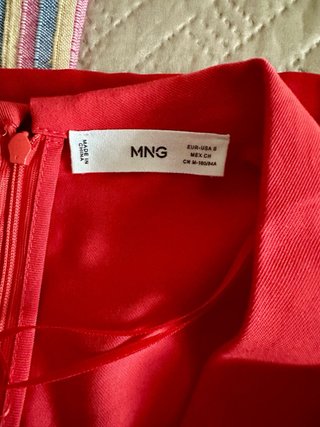 Mono Mango Rojo Talla S  Muy bonito  Usado una vez