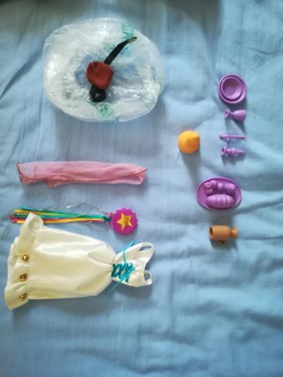 Lotto Bambole Disney + accessori