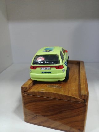 Coche Scalextric Ibiza Kit Car