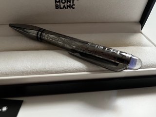 Bolígrafo Montblanc Starwalker sin usar