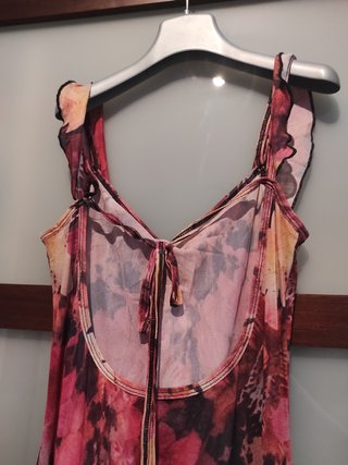 Vestido playero transparente floral