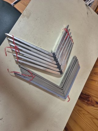 Caretelas para estanterías  Y estanterías de hierr