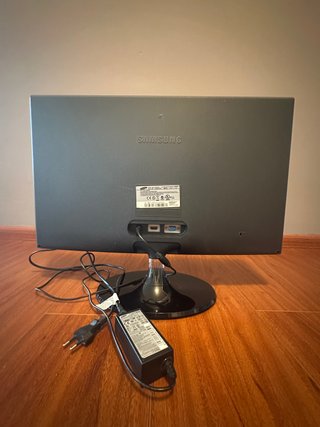Monitor Samsung 24 pollici nero