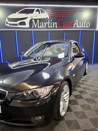 BMW 3 Coupé 325 i 218