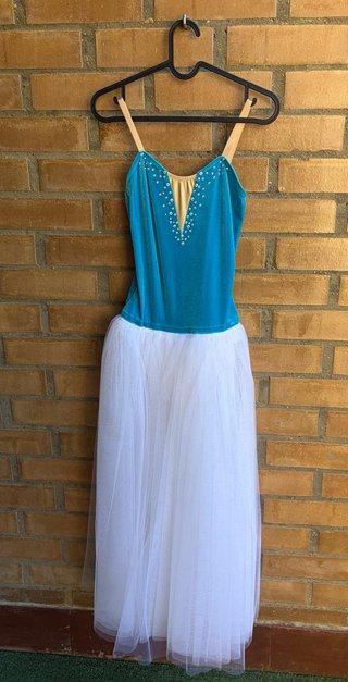 Vestido de bailarina azul y blanco