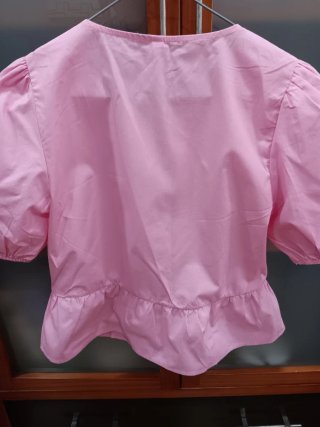 Blusa rosa con lazos Talla S