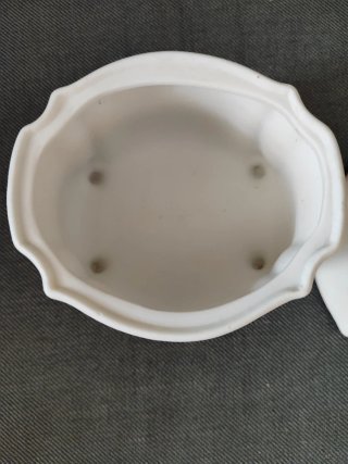 Caja joyero antigua porcelana blanca biscuit
