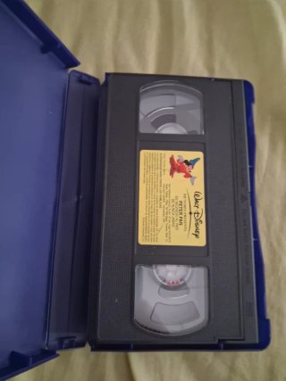 VHS Peter Pan en Regreso al País de Nunca Jamás