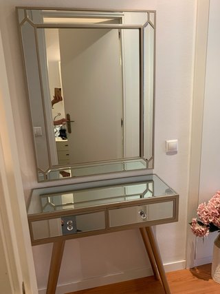Entradita plata con espejo