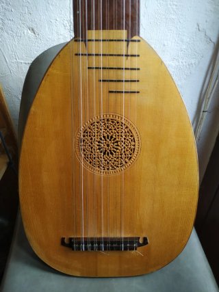 Laúd de 10 órdenes W. Overmann 1965