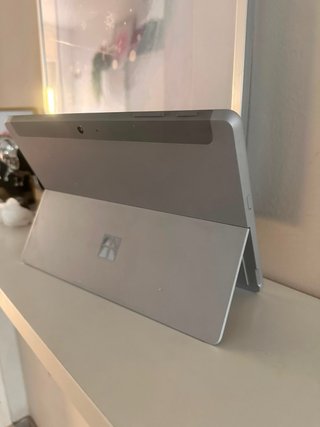 Microsoft Surface Go W11