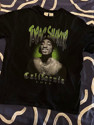 Camiseta Tupac California Love Negra