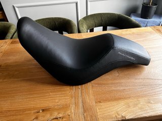Asiento Harley Davidson Badlander