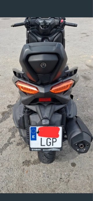 Yamaha X-MAX 400 Negro/Gris