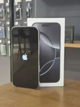 IPHONE 16 PRO 256GB BIANCO BATTERIA 90%