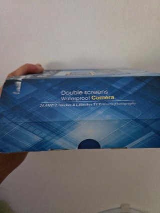Cámara Acuática Doble Pantalla 24MP