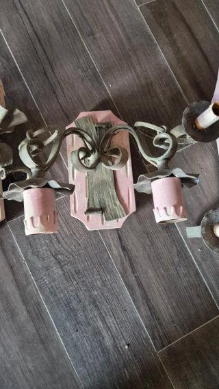 Lampadario e applique vintage legno