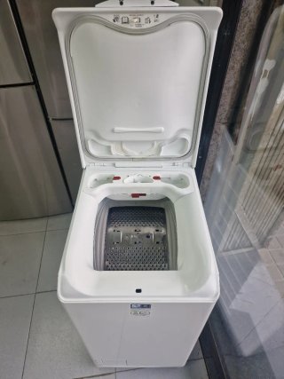 Lavadora Carga Superior AEG 7kg