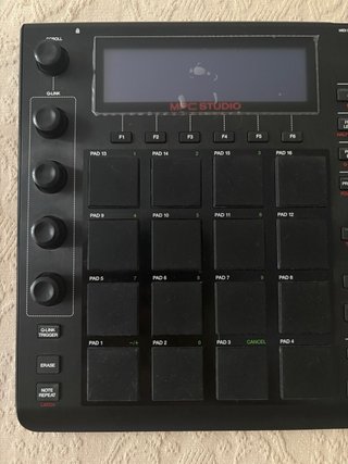 Akai MPC Studio Black - Como nuevo!