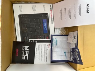 Akai MPC Studio Black - Como nuevo!