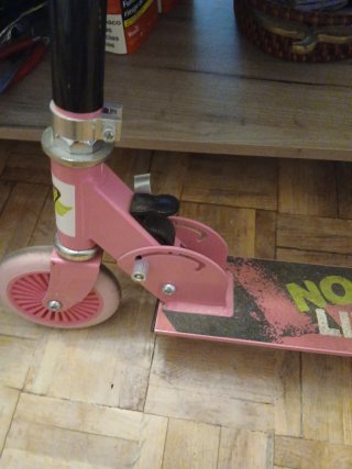 Patinete infantil rosa plegable