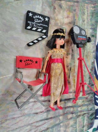 Muñeca Chabel Cleopatra con accesorios
