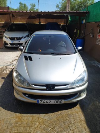 Peugeot 206 2004